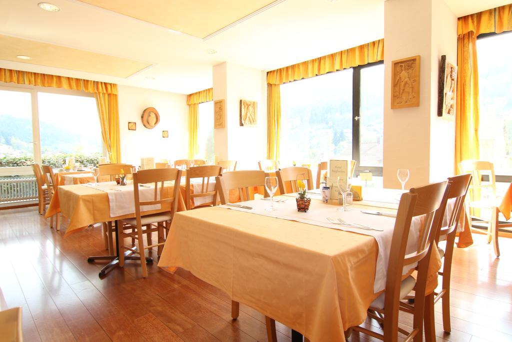 Hotel Bergfrieden Bad Wildbad Zewnętrze zdjęcie