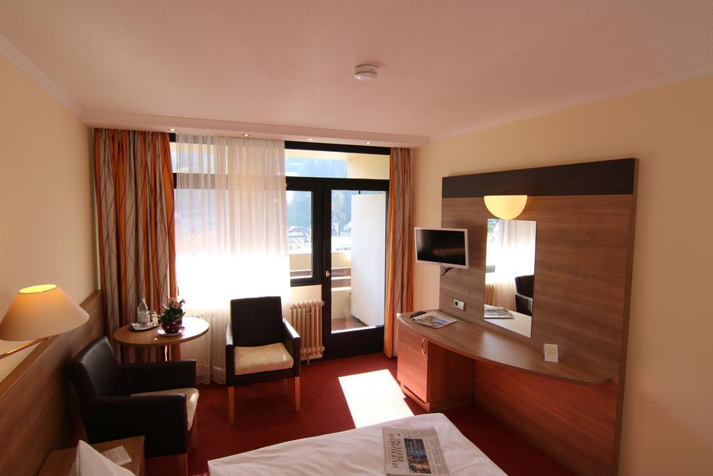 Hotel Bergfrieden Bad Wildbad Zewnętrze zdjęcie